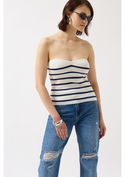 Mottisfashion Çizgili Straplez Dokulu Bluz
