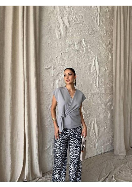 Mottisfashion Yandan Bağlama Detaylı Kolsuz Bluz - Gri modelleri