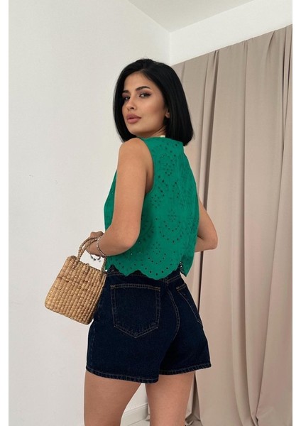 Mottisfashion Yeşil Sıfır Kol Brode Bluz fırsatları