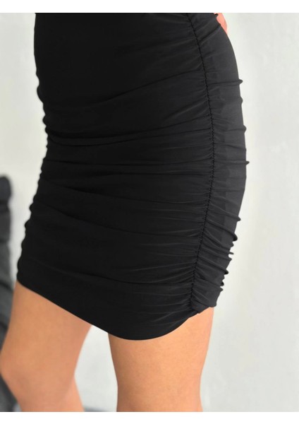 Mottisfashion Göğüs ve Yanlar Dekolteli Kolsuz Boy Elbise - Siyah fiyatları