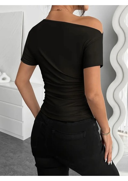 Mottisfashion Kadın Kısa Kollu Tek Omuzu Açık Büzgülü Viskon Bluz modelleri