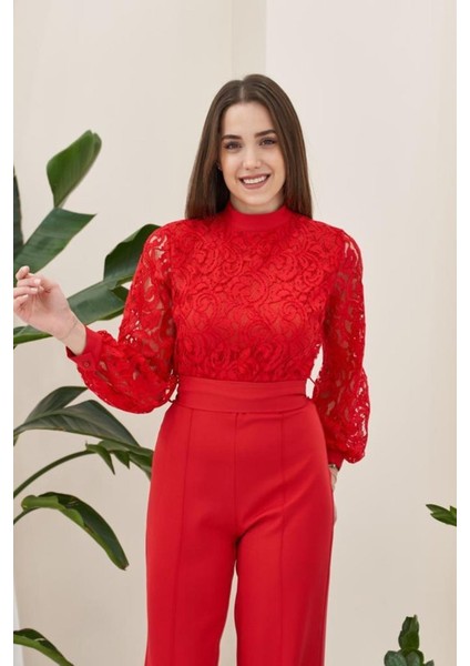 Mottisfashion Kırmızı Üstü Dantel Tulum fırsatları