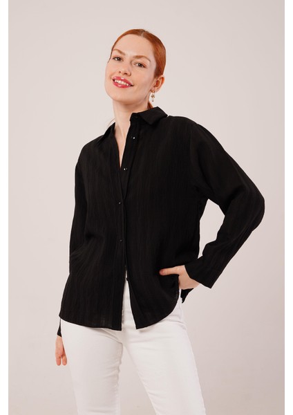 Mottisfashion Düğmeli ve Çizgi Detaylı Siyah Gömlek modelleri