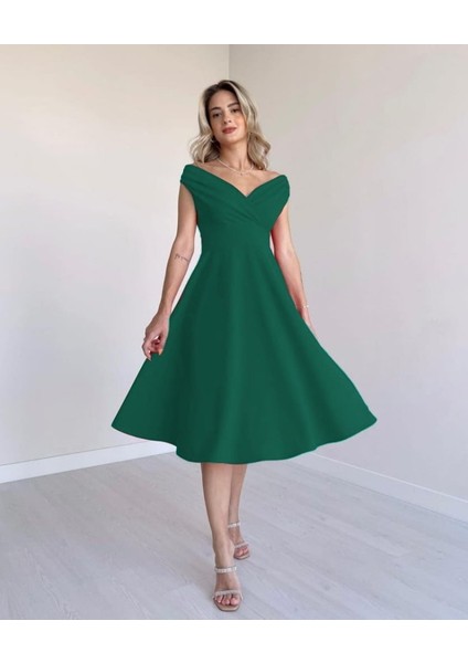 Mottisfashion Kadın Kısa Kollu Kruvaze Yaka Eteği Volanlı Krep Elbise