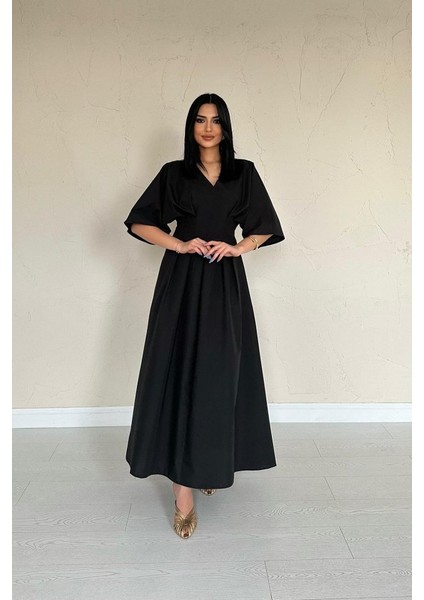 Mottisfashion Siyah Pileli Uzun Elbise fırsatları