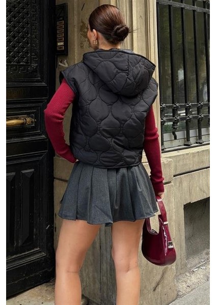 Mottisfashion Sveta Kapitone Şişme Yelek 5144-08 fırsatları