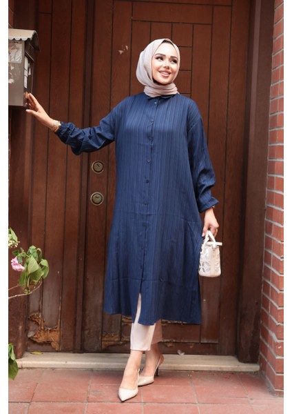 Düğmeli Lacivert Tesettür Tunik 70551L