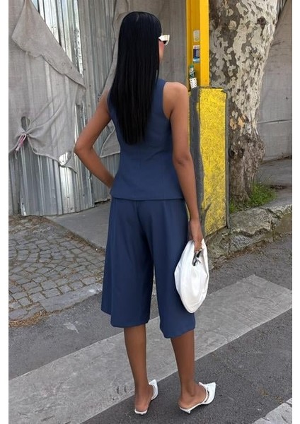 Mottisfashion Midi Şortlu ve Yelekli Viscon Takım 10167