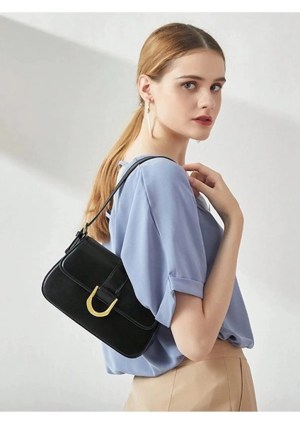 Rugan Siyah Kadın Ayarlanabilir Askılı Mıknatıs ve Fermuar Kapamalı El-Omuz Çantası 263