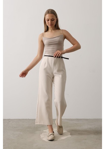 Mottisfashion Kemer Pens Detaylı Pantolon - Bej