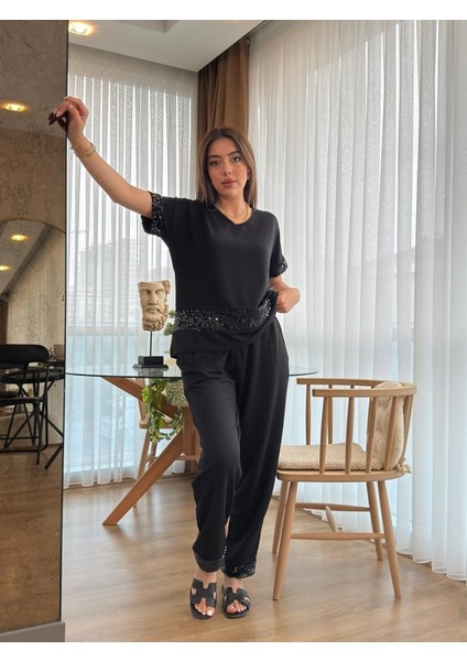 Mottisfashion Kadın Kısa Kollu V Yakalı Pul Payetli Viskon Iki Iplik Bluz ve Pantolon Ikili Takım fırsatları