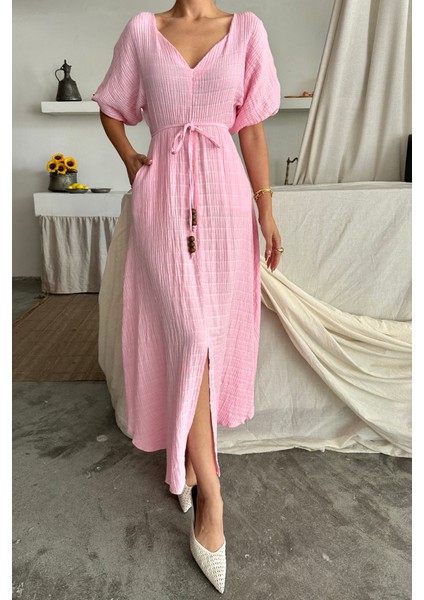Mottisfashion V Yaka Bel Boncuk Bağlamalı Müslin Elbise Yırtmaç Detaylı - Pembe fiyatları