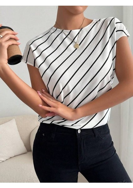 Mottisfashion Kadın Kısa Yarasa Kollu Bisiklet Yaka Çizgi Desenli Atlas Bluz modelleri