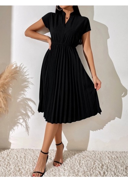 Mottisfashion Kadın Kısa Kollu Hakim V Yakalı Pileli Janjan Krep Elbise