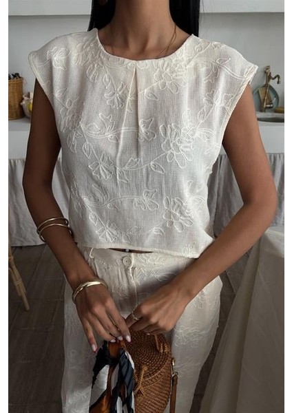 Mottisfashion Shalina Süzüne Nakışlı Crop Takım 9796-08 fiyatları