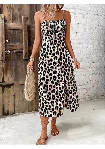Mottisfashion Kadın Askılı Yakadan Bağcıklı Yırtmaçlı Leopar Desenli Midi Süprem Elbise fiyatları
