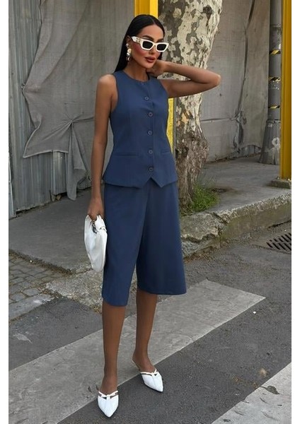 Mottisfashion Midi Şortlu ve Yelekli Viscon Takım 10167