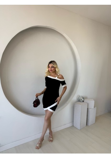 Mottisfashion Kadın Kısa Kollu Asimetrik Kesim Yaka Şerit ve Aksesuar Detaylı Modal Elbise modelleri