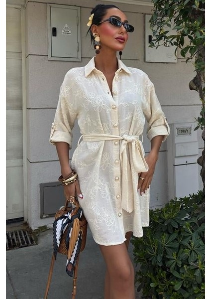 Mottisfashion Süzene Nakışlı ve Gold Düğmeli Elbise 2742