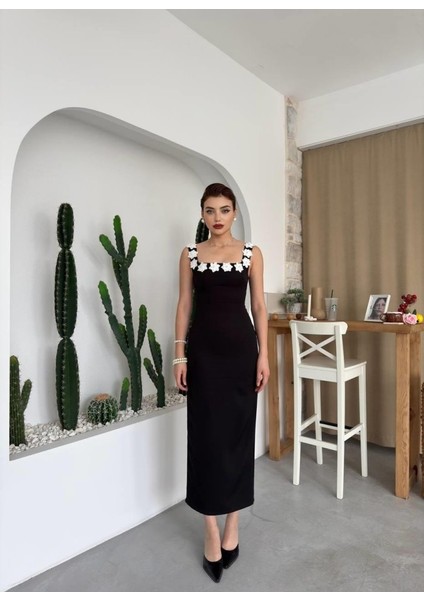 Mottisfashion Mıng Çiçek Detaylı Elbise