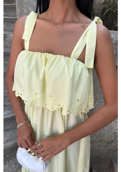 Mottisfashion Etek Ucu Brode Nakışlı Boyundan Bağlamalı Elbise 2881