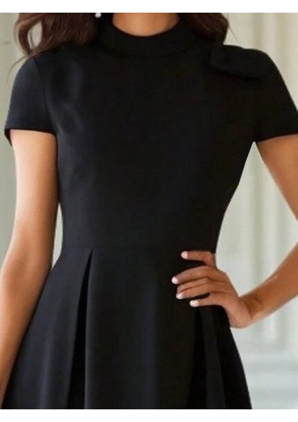 Mottisfashion Kadın Kısa Kollu Yarı Balıkçı Yaka Pileli Janjan Krep Midi Elbise fiyatları