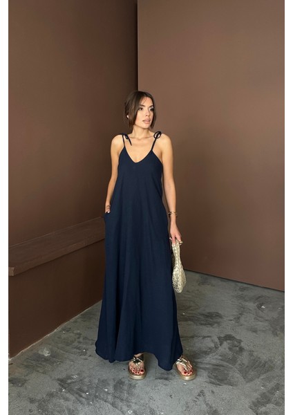Mottisfashion Askılı Uzun Salaş Müslin Elbise - Lacivert