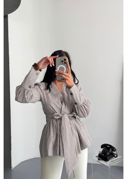 Mottisfashion Çizgili Bağlama Detaylı Kruvaze Poplin Gömlek - Kahverengi modelleri