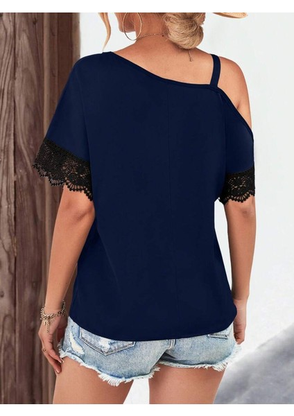 Mottisfashion Kadın Tek Omuzu Askılı Kısa Kollu Toka Detaylı Dantelli Viskon Bluz