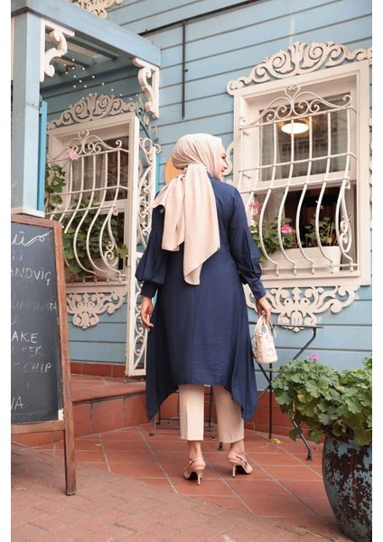 Asimetrik Detaylı Lacivert Tesettür Tunik 615L