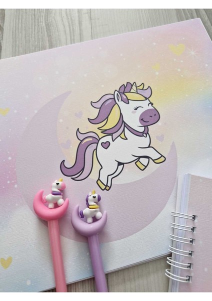 Unicorn Temalı Resim Defteri - A5 Çizgili Defter ve 2 Jel Kalem fiyatları