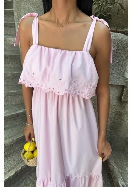 Mottisfashion Etek Ucu Brode Nakışlı Boyundan Bağlamalı Elbise 2881