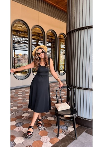 Mottisfashion Kadın Askılı Kare Yakalı Midi Ithal Krep Elbise