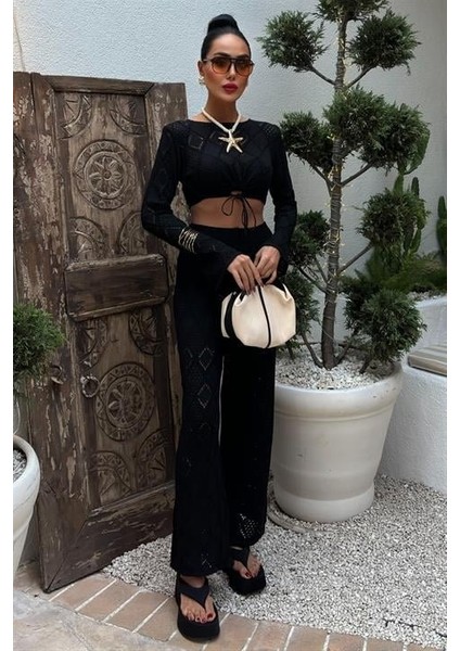 Mottisfashion Göğüs Bağcık Detaylı Ajurlu Bluz Pantolon Takım 10098 indirimleri