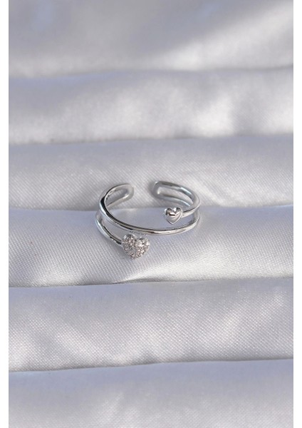 Pirinç Gümüş Renk Zirkon Taşlı Kalpli Model Ayarlanabilir Yüzük fiyatları