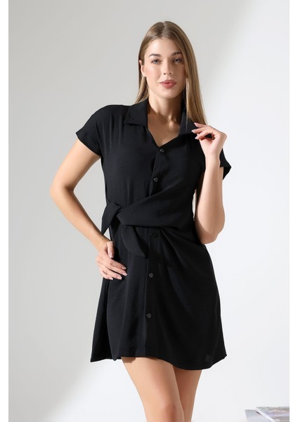 Siyah Keten Kısa Kol Kuşak Detaylı Çıt Çıt Kapama Kadın Gömlek-Elbise Tasarım Büyük Beden