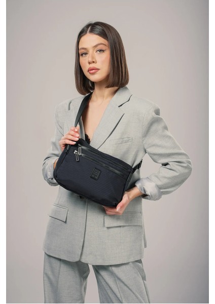 Siyah Kadın Omuz Çantası Ccs London 17990 fiyatları