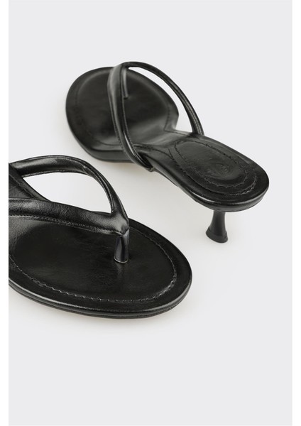 Siyah Kadın Günlük Terlik fırsatları