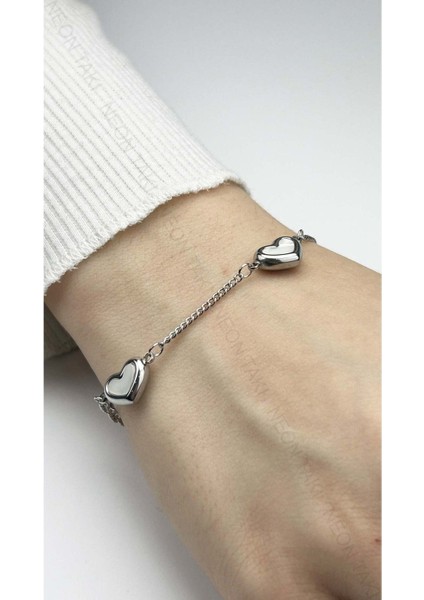 Bileklik, Kararmayan Paslanmaz Çelik, Sedefli ve Kalp Detaylı, Gümüş Renk, Model405 fiyatları