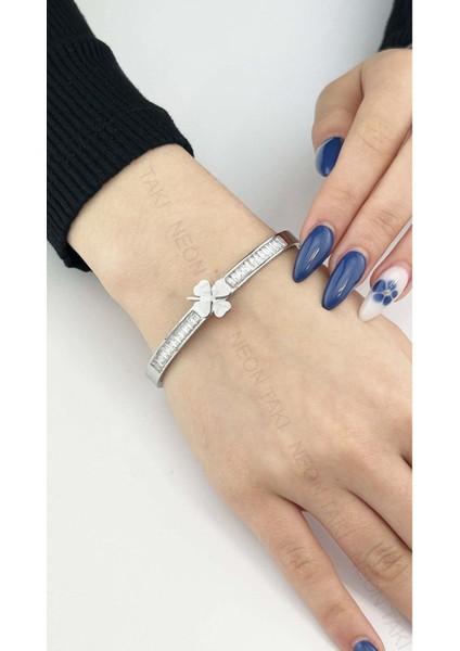 Zirkon Taşlı, Yonca Figürlü, Paslanmaz Çelik Kelepçe Bileklik 96, Gümüş Renk