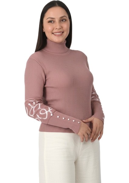 Kadın Kışlık Kolları Şık Boncuklu Tam Boğazlı Yaka Uzun Kollu Bedene Oturan Likralı Örme Triko Badi Kazak