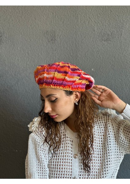 El Örgüsü Fransız Ressam Kadın Bere modelleri