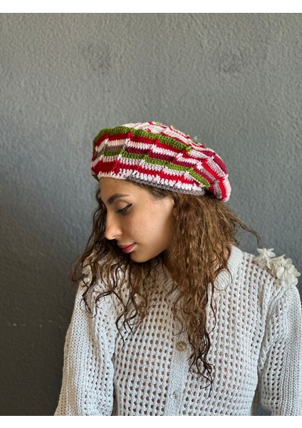 El Örgüsü Renkli Fransız Ressam Kadın Bere modelleri