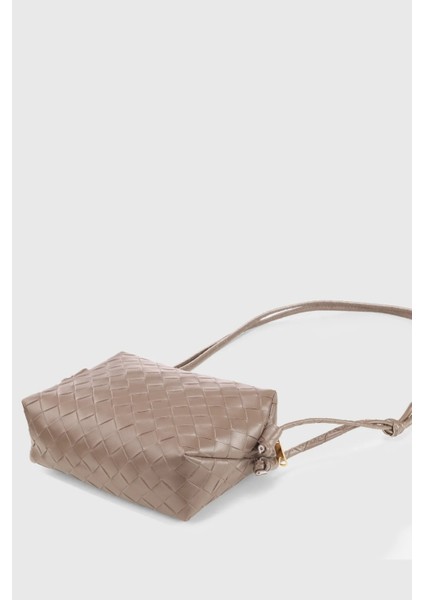 Vizon Örgü Detaylı Çapraz Askılı El Ve Omuz Çanta 260 fiyatları