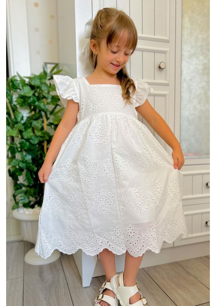 Kız Çocuk Elbise Çiçek Nakışlı Arka Kısmı Fermuarlı 3-8 Yaş, Ekru