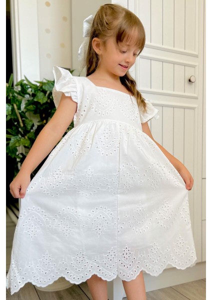 Kız Çocuk Elbise Çiçek Nakışlı Arka Kısmı Fermuarlı 3-8 Yaş, Ekru fiyatları