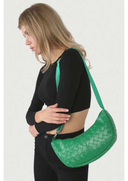 Yeşil Örgü Görünümlü Yarım Ay Çapraz Askılı El Ve Omuz Çanta 256