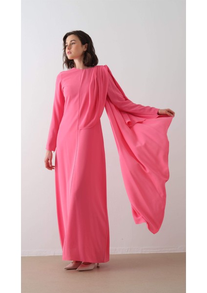Omuzu Pelerinli Krep Elbise Fuşya fırsatları