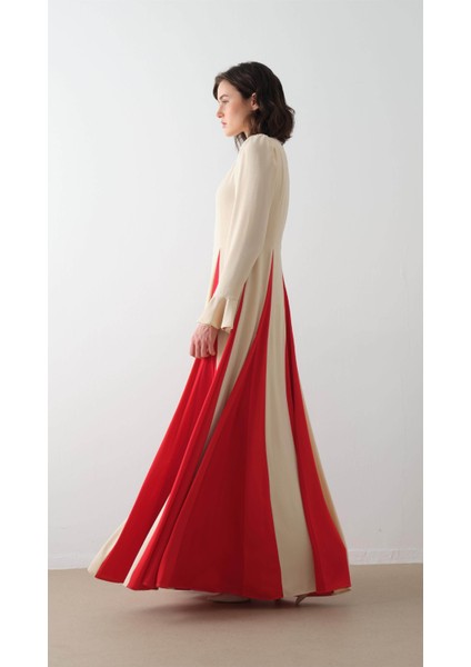 Eteği Parçalı Elbise Bej fırsatları