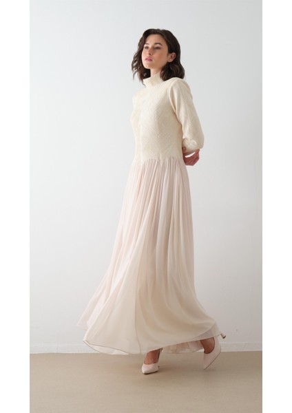 Balıkçı Yaka Krep Şifon Elbise Ekru fırsatları